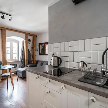 Rentplanet - Rynek Ratusz Apartment