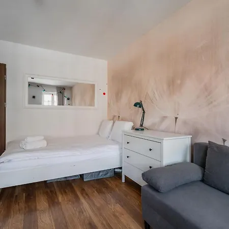 Rentplanet - Rynek Ratusz *